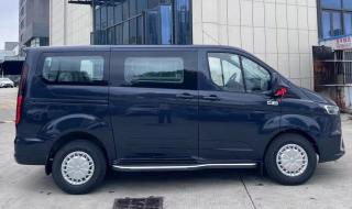 江铃全顺7座商务车