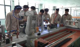 烟台汽车职业学院 烟台汽车职业学院